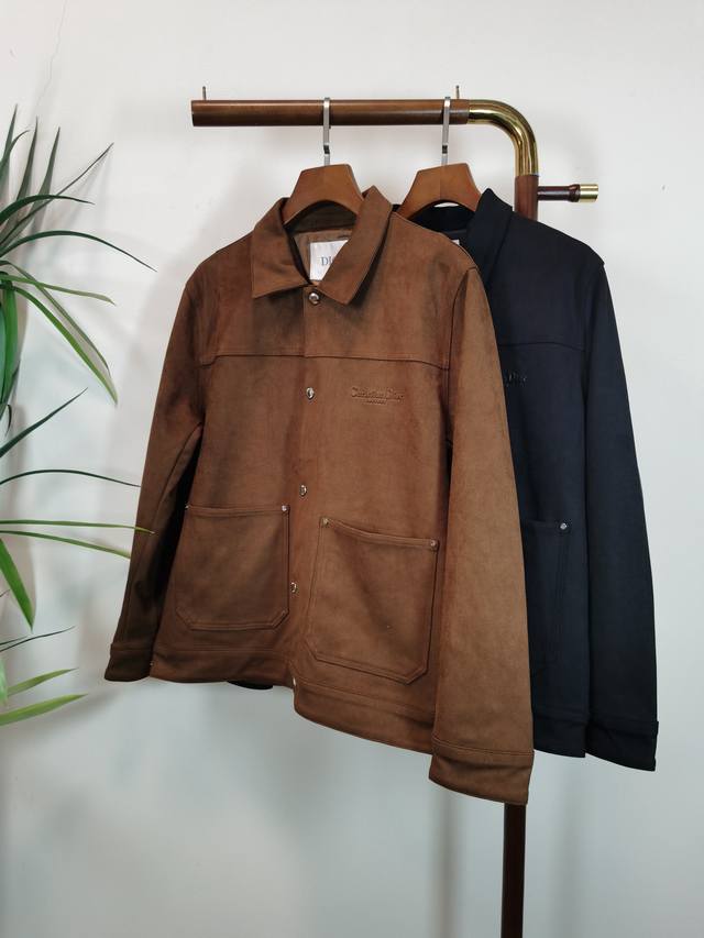 Dior 迪奥 顶级品质 官网同款，三标齐全！2025秋冬新款男士夹克外套，时尚休闲高端版本！专柜定制面料 透气舒适度高，细节无可挑剔，品牌元素设计理念，体现高