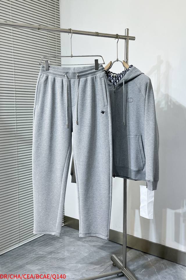上衣 裤子 Q140 Dr Dior 迪奥， 2025秋季新品，同步有售，简约时尚休闲，原版进口面料，舒适透气，顶级刺绣工艺字母图案Logo，原版五金辅料装饰，