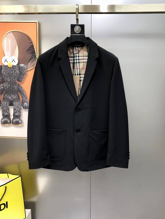 Burbe** 巴宝莉2025早秋新款原单男士西装西服外套 官网同步售卖 爆款 高版本 简洁时尚百搭 内衬格子布 采用原版进口100%聚酯纤维记忆面料手感柔软细