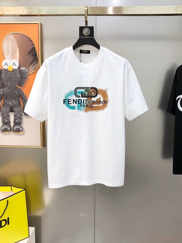 Fd 芬迪2025春夏新款原单男士圆领短袖T恤 专柜同步售卖 爆款高端品质 高版本 立体印胶印花字母Logo图案设计 定制进口100%纯棉面料 手感柔软细腻 穿