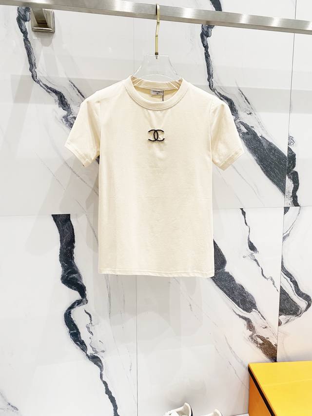 女款] Chanel 香奈儿 2025新款 50支双冰爽棉 G面料 品牌串珠字母刺绣Logo标识 官方同步 高版本 时尚个性 百搭潮流 纯原品质 原版面料 吊牌