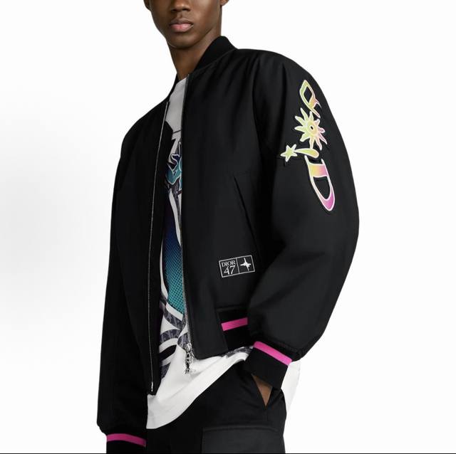 D*Or Lewis Hamilton 25S 当季新品 限定系列 科技锦纶材质 衣袖饰以联名系列标志 双向拉链开合 搭配 D*Or And Lewis Ham