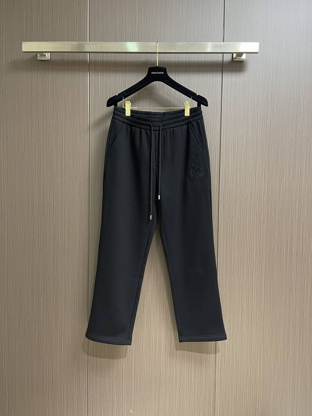 上衣 裤子 Hermes 2025Ss秋冬新款男士拉链卫衣套装卫裤、商务休闲款！！重在面料！婴儿肌肤般的柔滑！！客供定织料，入手便知极具柔滑面料，手感柔软亲肤，