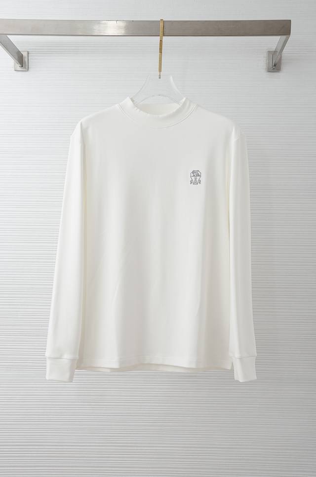 Bc 25Fw秋冬新款 立体刺绣男士长袖T恤衫#把重心都放在了面料上，表面清晰可见的细格肌理，足以凸显出它的高级质感，耐磨抗皱垂感佳，将整件衬衫版型承托的极其完