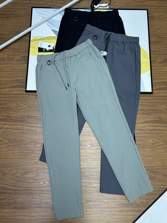 高版本！迪桑特男士梭织三色款长裤Descente迪桑特Allterrain I O系列轻户外通勤男士梭织运动长裤Descnte迪桑特男士秋季梭织运动散口长裤！高