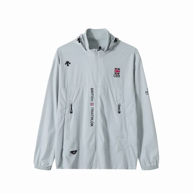 帽子可拆卸 Descente迪桑特 25Ss夏季新款高品质专业户外Upf 防紫外线速干轻薄透气防紫外线戶外体闲百搭连帽男款防晒衣。 专业户外高端防晒面料，高效透