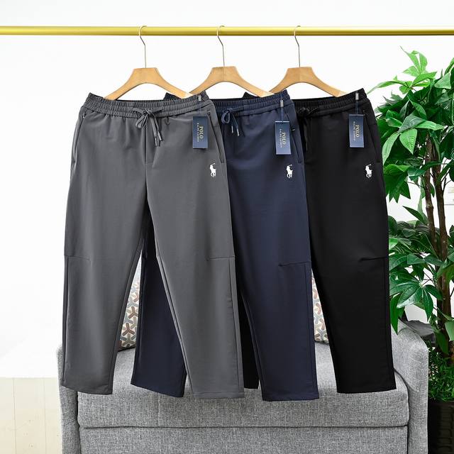 报单号：1035# Polo 保罗2025秋季时尚休闲刺绣卫裤。 品质秋季爆款！面料采用进口面料！ 看裤子整体走线！工工整整毫无瑕疵！！ 每一处细节都体现了原单