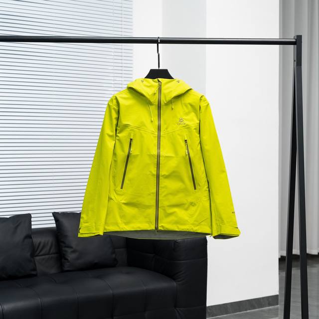 顶级版本 Kailas 凯乐石博格达 Lt户外压胶连帽冲锋衣V领登山透气防风防水硬壳冲锋衣 1凯乐石全新硬壳冲锋衣夹克，Gtx 户外防水硬壳向导级冲锋衣，机能夹