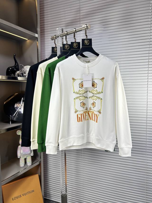 Giv*纪梵希 Ss25秋冬新款卫衣 经典图案款系列，采用特纺紧密棉面料，下摆收口设计，克重380G，采用进口定染材质绣线，具有光泽感的丝光绣线对版定染，均匀有