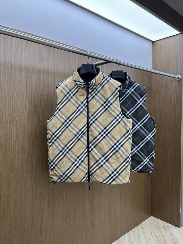 Bbr 高端定制 秋冬新款原单双面穿羽绒棉服马甲 官网同步售卖 爆款 渠道货 高端定制 内填充顶级国标纯正绒 品质经得起任何形式检验，呈现一种焕然一新，赋予你与