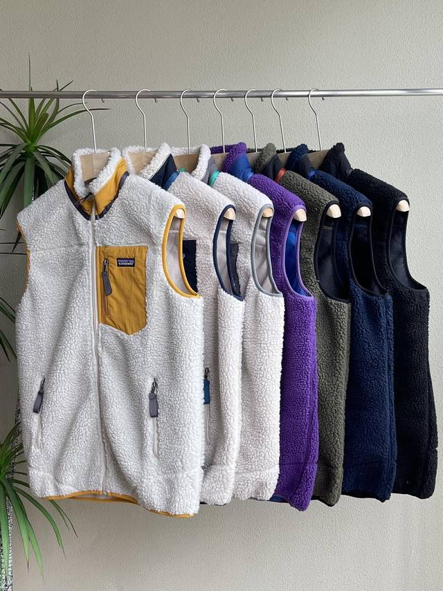 Patagonia 巴塔哥尼亚｜羊羔绒马甲。山系机能户外抓绒羊羔绒男士保暖立领开衫拉链马甲外套 - 巴塔的毛猴说第二，绝对没有谁说是第一！一件可以代替羽绒服的毛