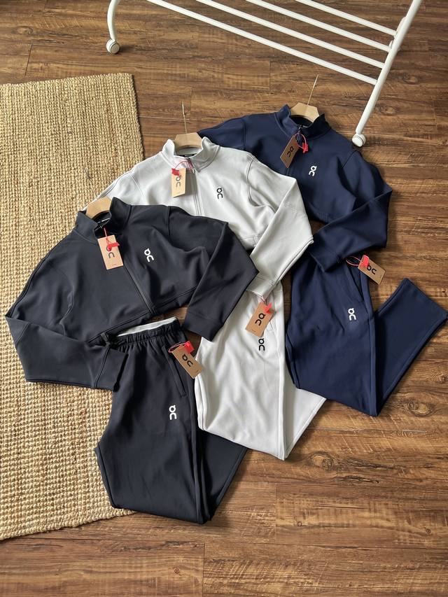 上衣 裤子 昂跑秋冬季套装，经典简约，上身干练，面料选用岛国新型针织，面料具有张力和回弹性，手感软膜细腻，很Q弹，吸汗快干科技，快速蒸发汗液，透气舒适，抗皱回弹