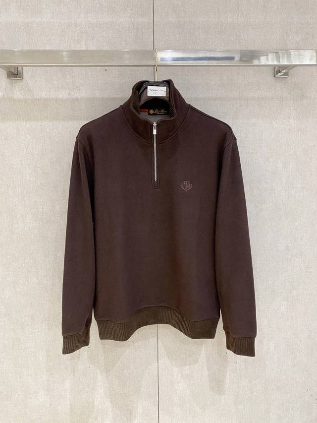 Lp、2025新品拉链卫衣，帅气时尚，简约百搭款。胸前精致刺绣图案Logo，面料棉 不仅挺括，保持潮流的廓形，又穿着舒适，纱织更细腻，码数M-3Xl