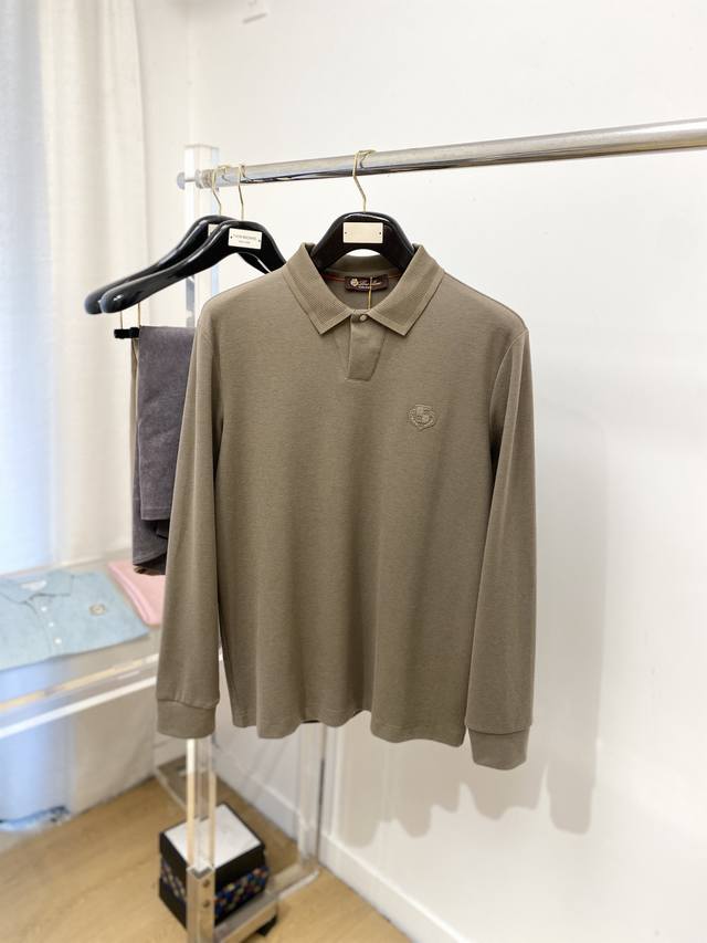 Lp、2025新品长袖卫衣，帅气时尚，胸前设计凹凸印胶图案Logo，简约百搭款。面料棉 不仅挺括，保持潮流的廓形，又穿着舒适，纱织更细腻，码数M-4Xl