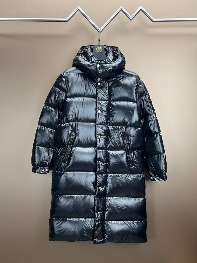 绿色内里 顶级版本 蒙口宋茜同款羽绒服# 肉眼可见蓬松度 采用国标95%白鸭绒 好的羽绒服必要的就是蓬松而不重 码数12345