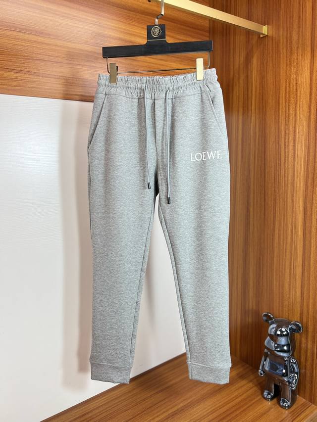 Loewe 罗意威 2025春夏新品 三标齐全 休闲裤 好货不用过多介绍 看细节 专柜码数：M-Xxxl 175 140上身L