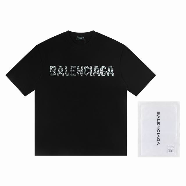 一首批.散单+10 巴黎世家Balenciaga2025新款T恤 高工艺 材质:采用高版本300G双纱精梳棉 尺寸:S M L Xl 颜色:黑白 款号:W264