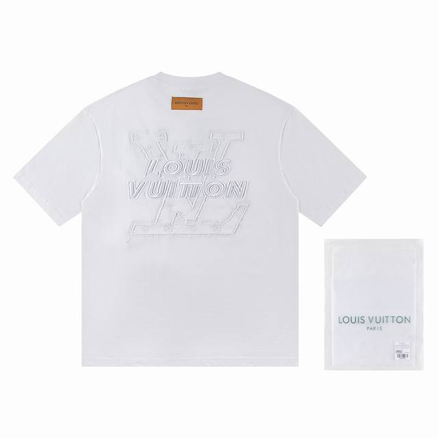 一首批.散单+10 Louis Vuitto*2025最新款短袖T恤 材质:采用高版本300G双纱精梳棉 尺寸:S M L Xl 颜色:黑 白 款号:W2655
