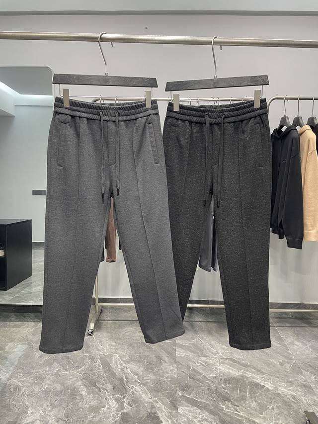 Ez25Fw秋冬新款重磅醋酸羊毛抽绳休闲裤，男士经典Xxx徽标刺绣立体中缝线直筒休闲长裤！贸易公司渠道稀出，领先官网发售！在时尚的舞台上，总有一些单品能凭借独特