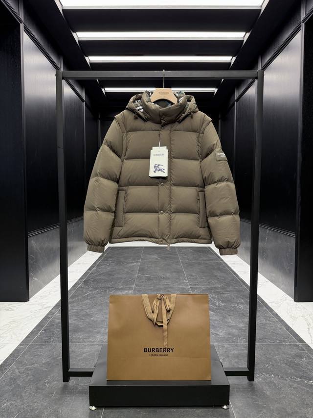 特级羽绒Burberry 博柏利2025全新格纹内衬可拆袖连帽夹克羽绒服.可脱袖变马甲.可脱帽变立领夹克 立领马甲 一件衣服多种穿法.鹅绒填充,区分于市面干瘪鸭
