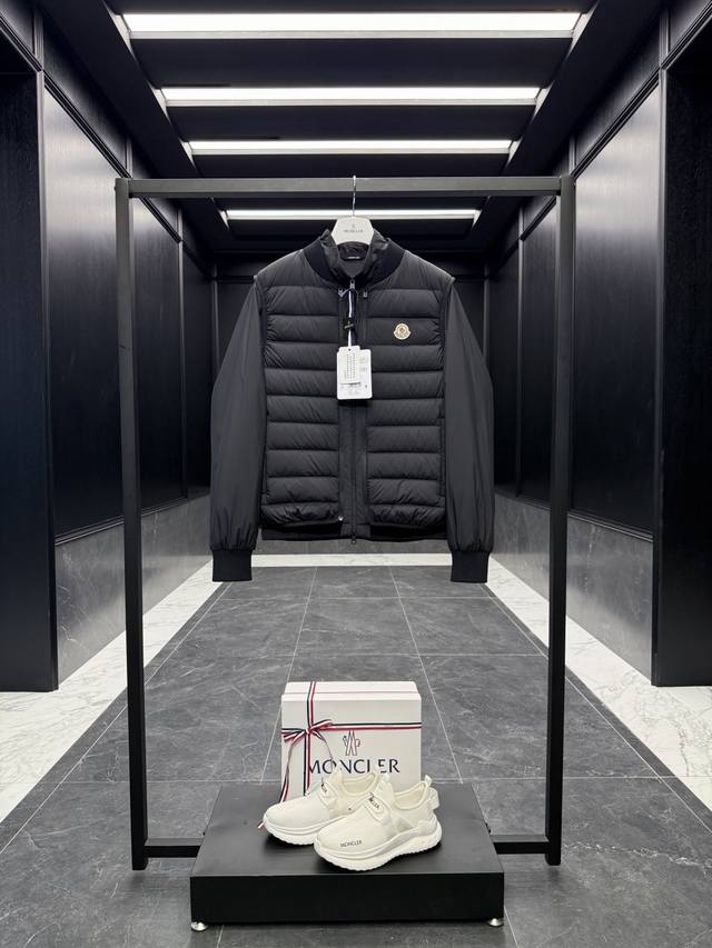 特级羽绒Moncler盟可睐 Verney男士三合一短款羽绒夹克外套.原版购入开发.鹅绒填充.原厂替换面料.非市场常规版本. 出厂标配全套柜台礼盒包装. 原版飞