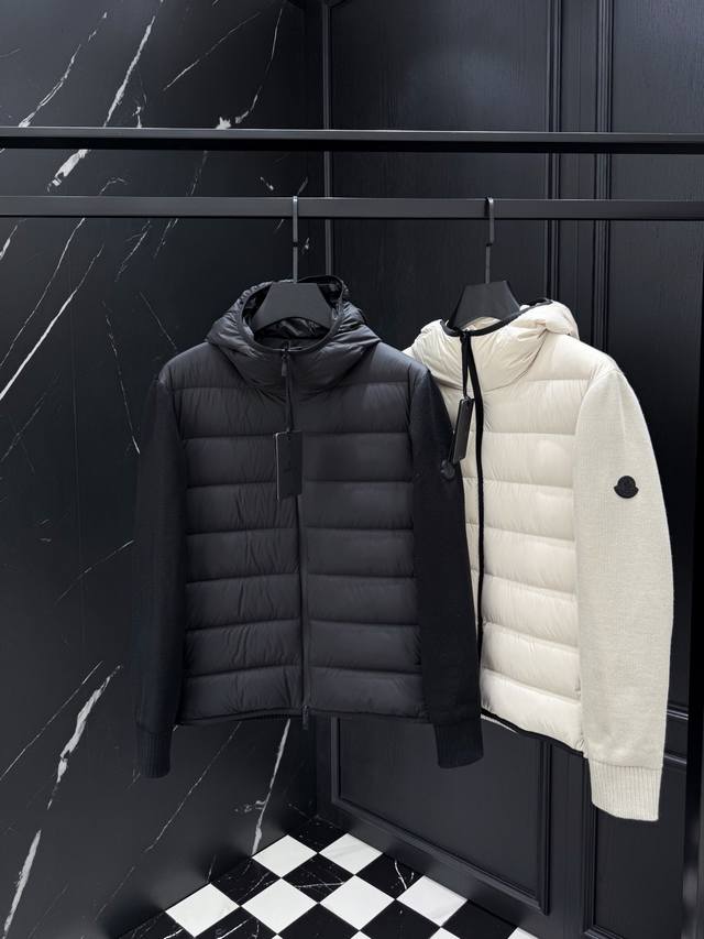 2025秋冬新款 羽绒服拼针织 原版1:1订制五金配件全进口原版定制 欢迎专柜对比 绝对的高品质 采用顶级95白鸭绒 超柔软 充羽量蓬松饱满 超级重工 面料做工