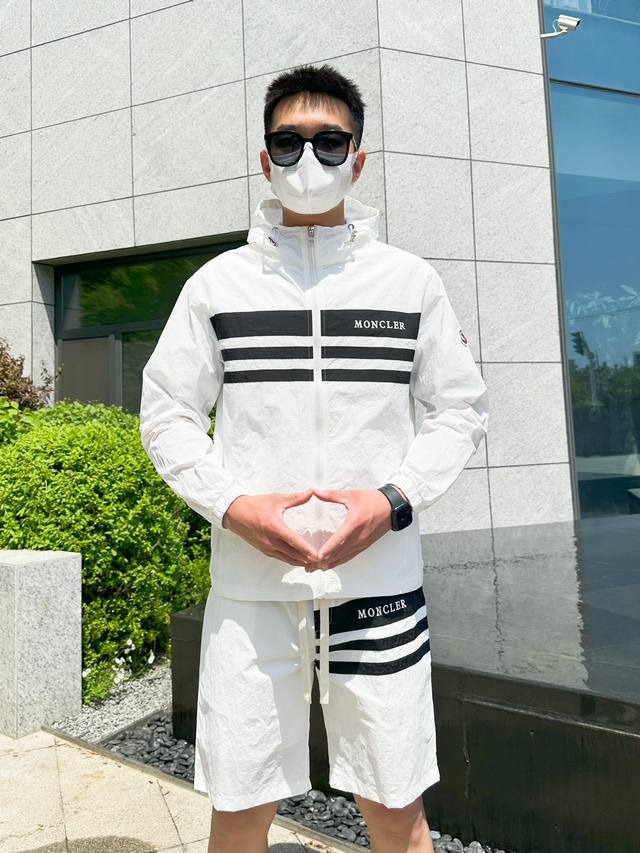 蒙口 2025夏季防晒衣短裤套装，海外专柜同步 奢华高级定制 任何人都可以轻松驾驭，客供进口聚纤维面料 手软舒适有型 吸汗透气 ，外贸公司订单，国内一线代工厂p