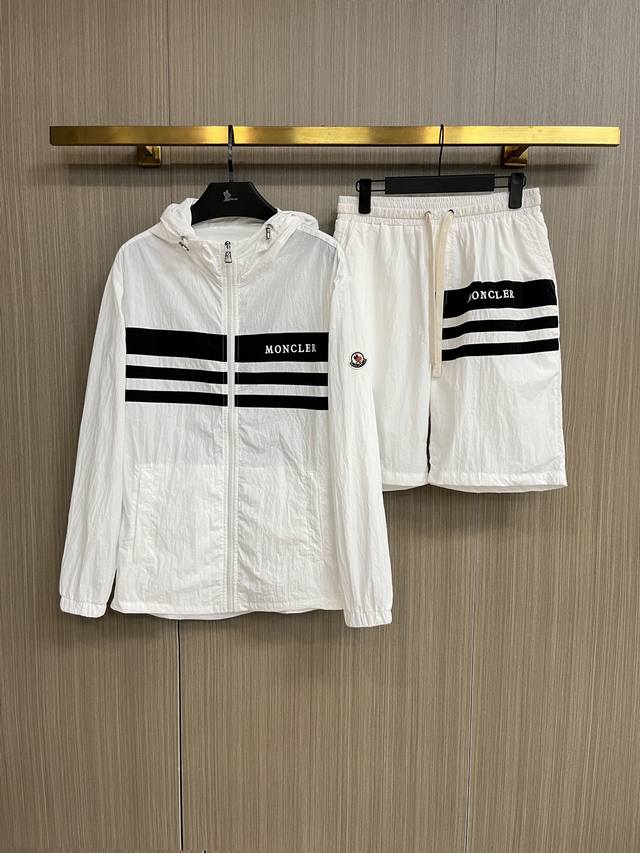 蒙口 2025夏季防晒衣短裤套装，海外专柜同步 奢华高级定制 任何人都可以轻松驾驭，客供进口聚纤维面料 手软舒适有型 吸汗透气 ，外贸公司订单，N国内一线代工厂