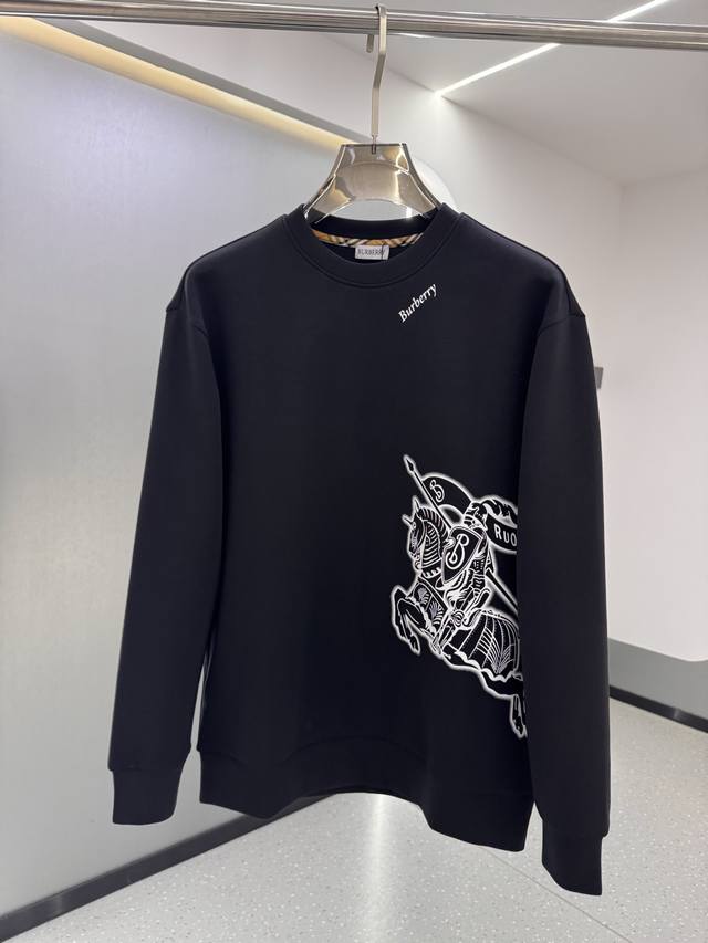 Burberry巴宝莉 2025Ss秋冬新品 长袖太空棉卫衣，经典Logo设计，百搭款 官网同步发售 定制面料，柔软细腻，亲肤感极高，完美诠释出品牌的时尚潮流！