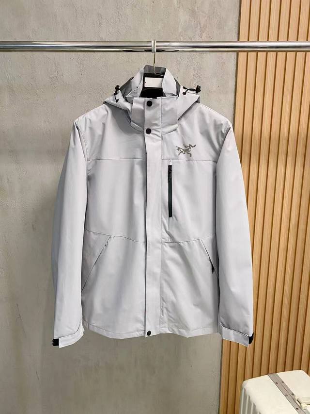 2025上新爆款 顶级始祖鸟羽绒 三合一可拆卸 始祖鸟百灵达万针刺绣 区别市场易脱落印花廉价版本 2025秋冬新款羽绒服始祖鸟新款连帽设计羽绒服外套，爆款三合一