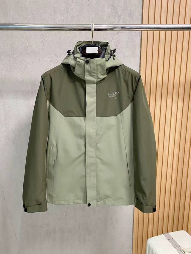 2025上新爆款 顶级始祖鸟羽绒 三合一可拆卸 始祖鸟百灵达万针刺绣 区别市场易脱落印花廉价版本 2025秋冬新款羽绒服始祖鸟新款连帽设计羽绒服外套，爆款三合一