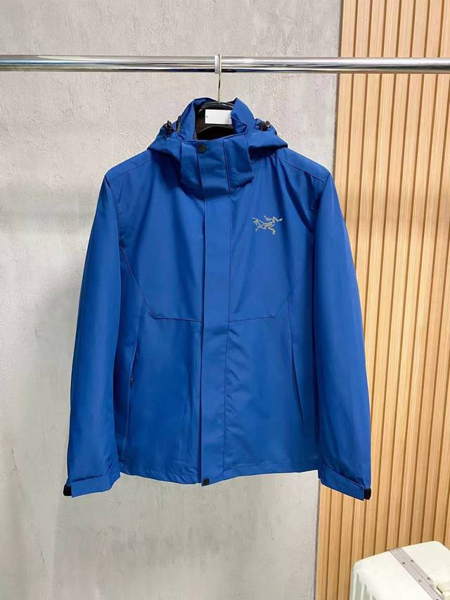 2025上新爆款 顶级始祖鸟羽绒 三合一可拆卸 始祖鸟百灵达万针刺绣 区别市场易脱落印花廉价版本 2025秋冬新款羽绒服始祖鸟新款连帽设计羽绒服外套，爆款三合一