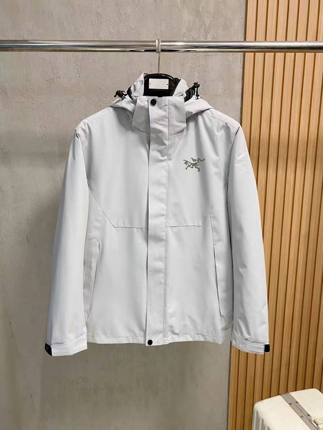 2025上新爆款 顶级始祖鸟羽绒 三合一可拆卸 始祖鸟百灵达万针刺绣 区别市场易脱落印花廉价版本 2025秋冬新款羽绒服始祖鸟新款连帽设计羽绒服外套，爆款三合一