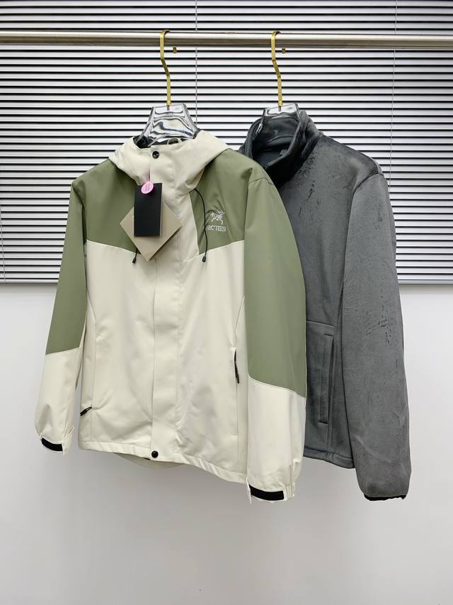 三合一羊羔毛 始祖鸟百灵达万针刺绣 区别市场易脱落印花廉价版本 最高版本Arcteryx Beta Sv始祖鸟硬壳顶级全压胶版本冲锋衣 自购Zp打版 所有数据