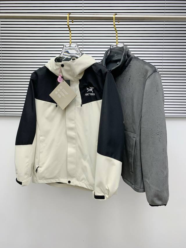 三合一羊羔毛 始祖鸟百灵达万针刺绣 区别市场易脱落印花廉价版本 最高版本Arcteryx Beta Sv始祖鸟硬壳顶级全压胶版本冲锋衣 自购Zp打版 所有数据