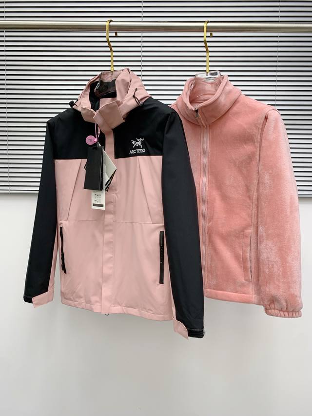 三合一羊羔毛 始祖鸟百灵达万针刺绣 区别市场易脱落印花廉价版本 最高版本Arcteryx Beta Sv始祖鸟硬壳顶级全压胶版本冲锋衣 自购Zp打版 所有数据