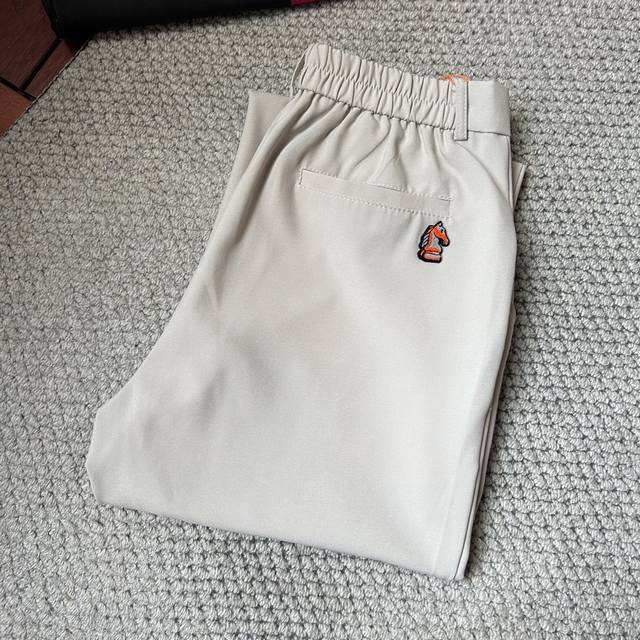 爱马 ‘’Ss25秋冬新款休闲裤西裤，官网同步发售，裤身工艺设计，进口客供辅料、面料定制，代工厂p出品免检！每个细节做到极致，原版五金配件，潮范十足、上身有型帅