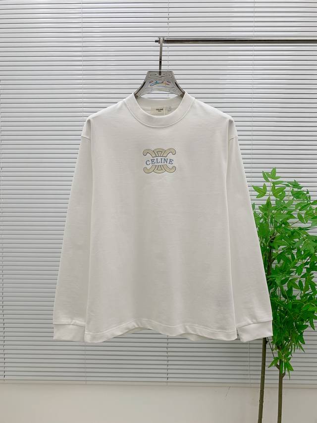 赛琳 Celin.高端定制 2025秋冬新款首发专柜最新款长袖打底单穿400克纯棉重工凹凸图案设计 领子袖子螺纹设计 高端订制 设计前卫时尚！品牌Logo重工艺