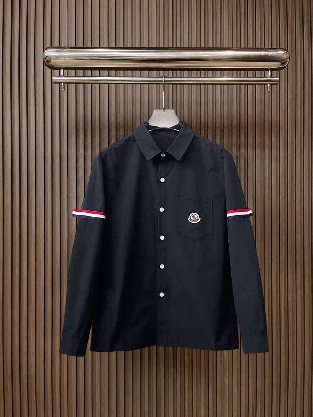 蒙口 2025Ss新款男士长袖衬衫，数码印花定位，高端版本衬衣！专柜定制面料 透气舒适度高，细节无可挑剔，品牌元素设计理念，体现高品质。手感细腻柔软！呈现休闲裁