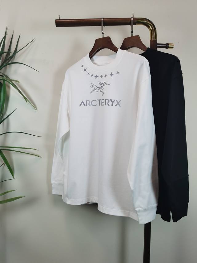 2025新款Arc’Teryx 始祖鸟 独家专供新品 男士圆领长袖T恤 采用全棉面料 柔软细腻 男人的衣柜都少不了基础打底衫 随时随地都可以拿来搭配各种服饰 满