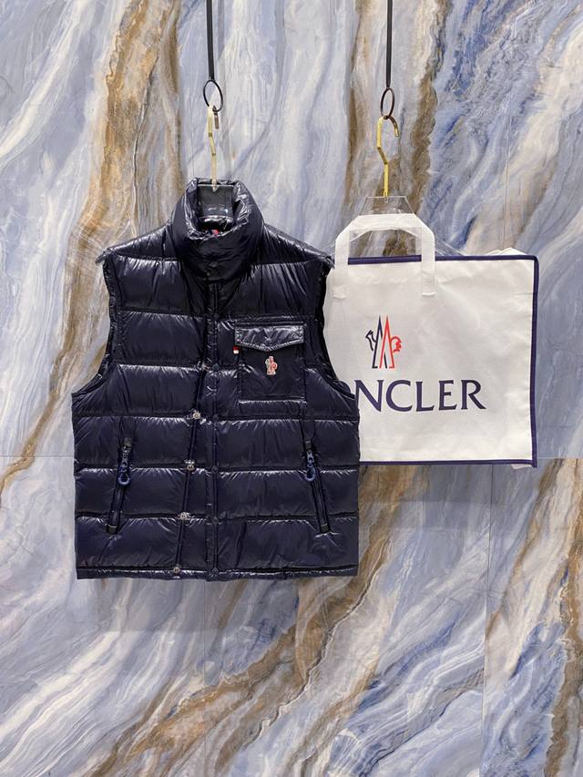 鹅绒 Moncler 蒙口 2025秋冬新款羽绒服 原版1:1订制五金配件全进口原版定制 欢迎专柜对比 绝对的高品质 采用顶级95白鹅绒 超柔软 充羽量蓬松饱满