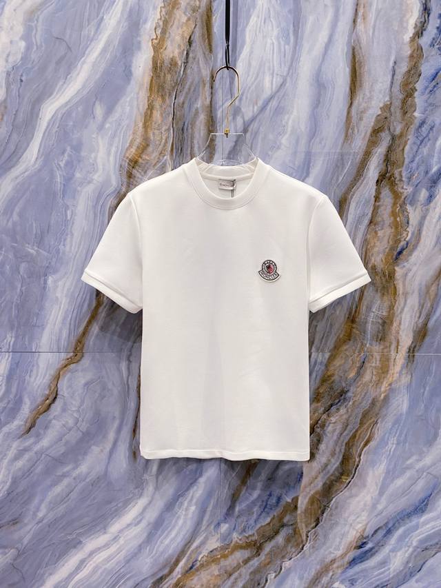 Mon#Cler 蒙口 2025秋冬太空棉字母刺绣Logo时尚百搭打底圆领短袖衫，精致工艺面料，顶级元素融合打造，经典短袖3标齐全，潮男时尚，无论是上身舒适度还