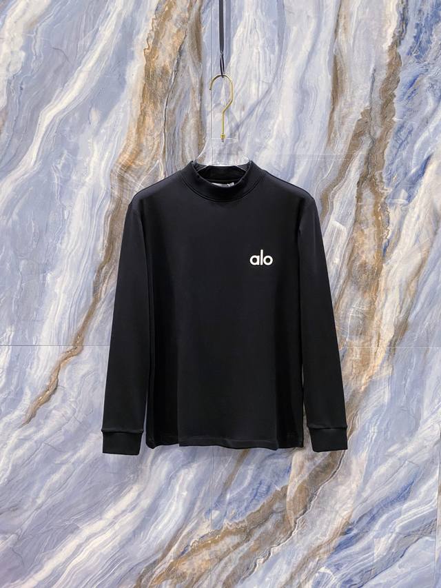 Alo 2025秋冬专柜新款 时尚休闲打底衫长袖T恤，精选进口高密度双面拉架棉面料，精致原版Logo打造，舒适性与透气性兼优，柔软抗皱弹性和垂性极佳，无论是单穿
