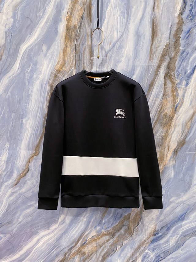 巴宝莉Burberry 新品 2025秋冬立体徽标刺绣套头太空棉卫衣 高端卫衣，极品原单！ 精简的时尚感,感受英式风格的独特气质.崇尚个性未来,青春,创意...