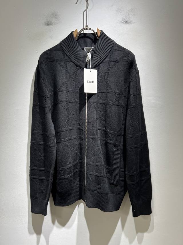 Dio*R迪*奥 2025秋冬男士休闲针织羊毛开衫，最新时尚休闲，贸易公司渠道稀出，同步官网发售，男神女神最为期待的精品狠货重磅来袭，让你感受到什么叫真正的高奢