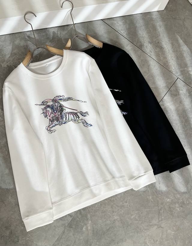 Bur*Erry 巴*莉 2025秋冬新款男士长袖打底，品牌最新设计元素！既不单调也不复杂,恰到好处的展现品味！客供顶级Logo印花面料！舒适吸汗透气根本不在话