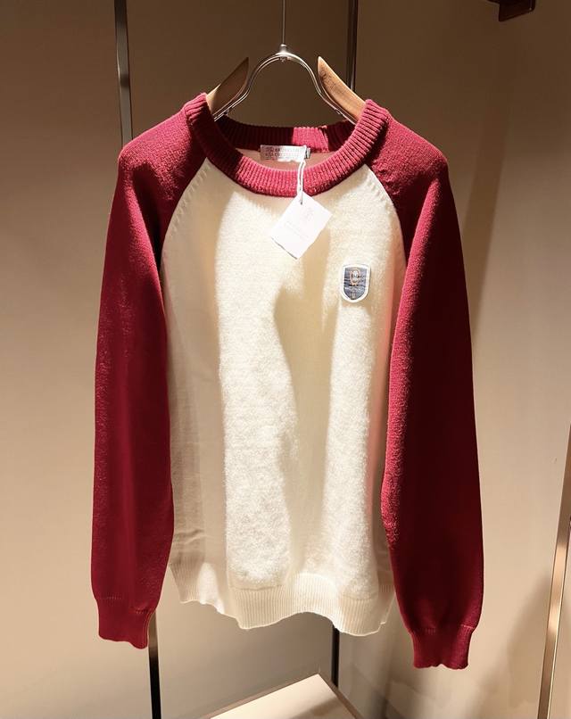 Bc-Brunello Cucineli 节日款系列！2025秋冬新款针织羊毛衫， 圣诞红今年的专柜新品， 春节，爆款！ 最新时尚潮流效果,时尚新韵味，元素及现