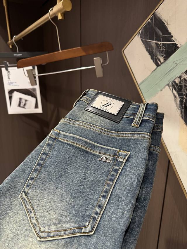 Zz25S新款男士休闲牛仔裤，码数29-38