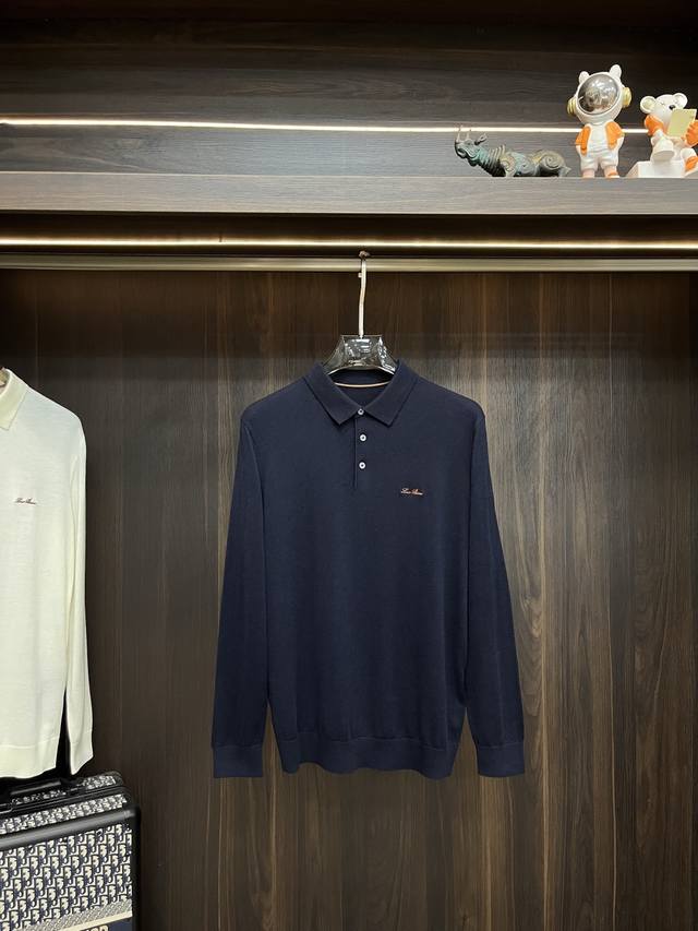 主推 Lp 独家专供新款羊毛针织衫潮男时尚翻领羊毛衫，高端欧版原单羊毛针织毛衣，美丽诺羊毛面料，透气舒适度高，细节无可挑剔，品牌元素设计理念，体现高品质。呈现休