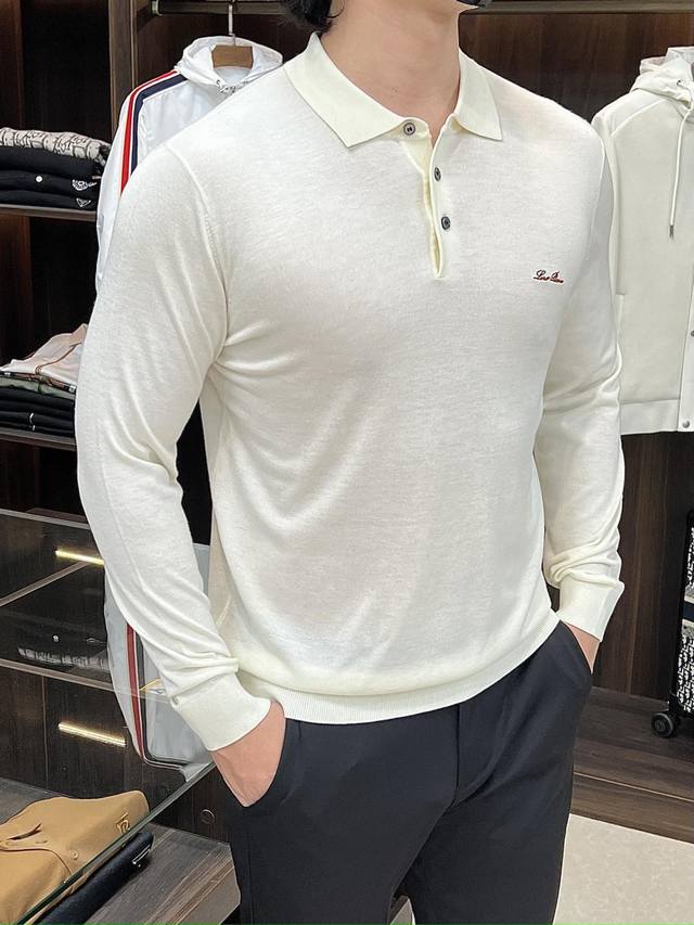 主推 Lp 独家专供新款羊毛针织衫潮男时尚翻领羊毛衫，高端欧版原单羊毛针织毛衣，美丽诺羊毛面料，透气舒适度高，细节无可挑剔，品牌元素设计理念，体现高品质。呈现休